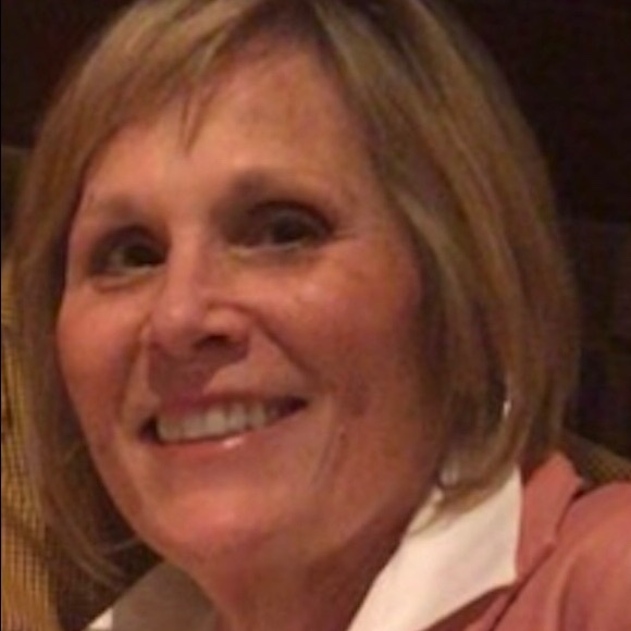 Meet your Posher, Susan - Picture 3 of 3